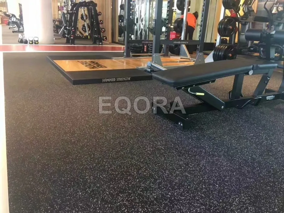 Резиновые рулонные покрытия для спортивных залов из крошки в Мегионе