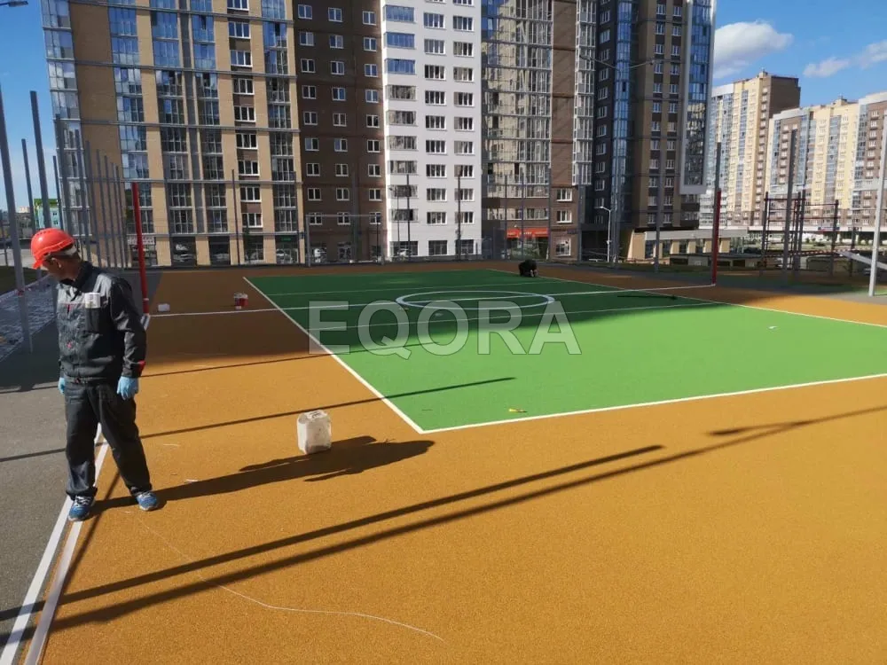 Из чего состоит бесшовное резиновое покрытие в Мегионе?